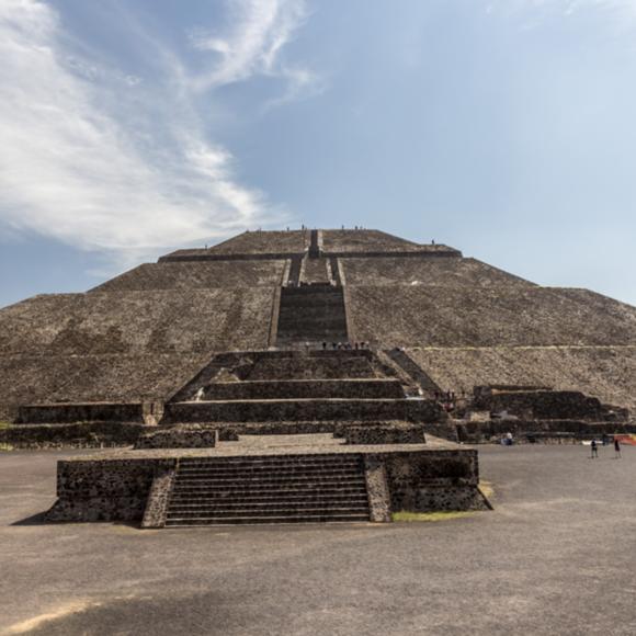 Pyramidenpanorama