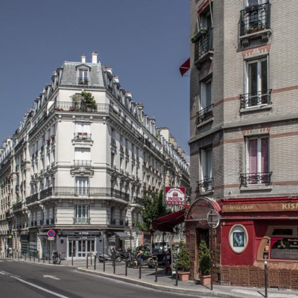 Auf der Rue Tourlaque