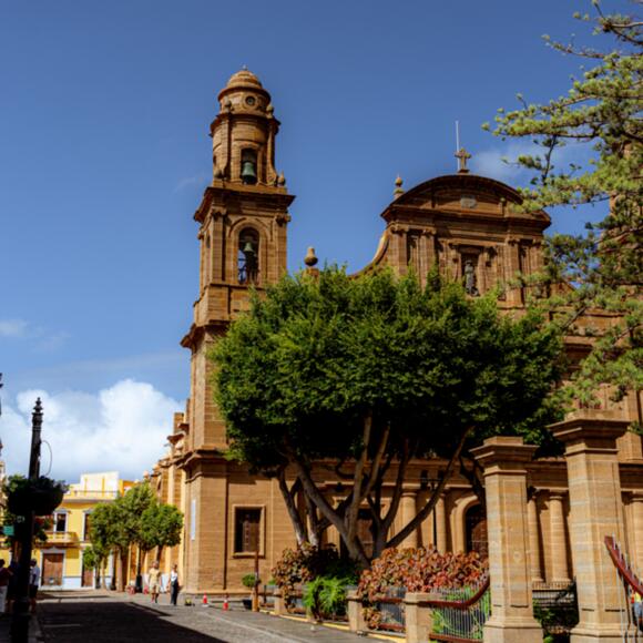 Iglesia de Santiago de los Caballeros